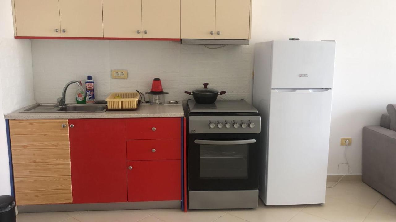 Sunshine Apartment Sarandë エクステリア 写真