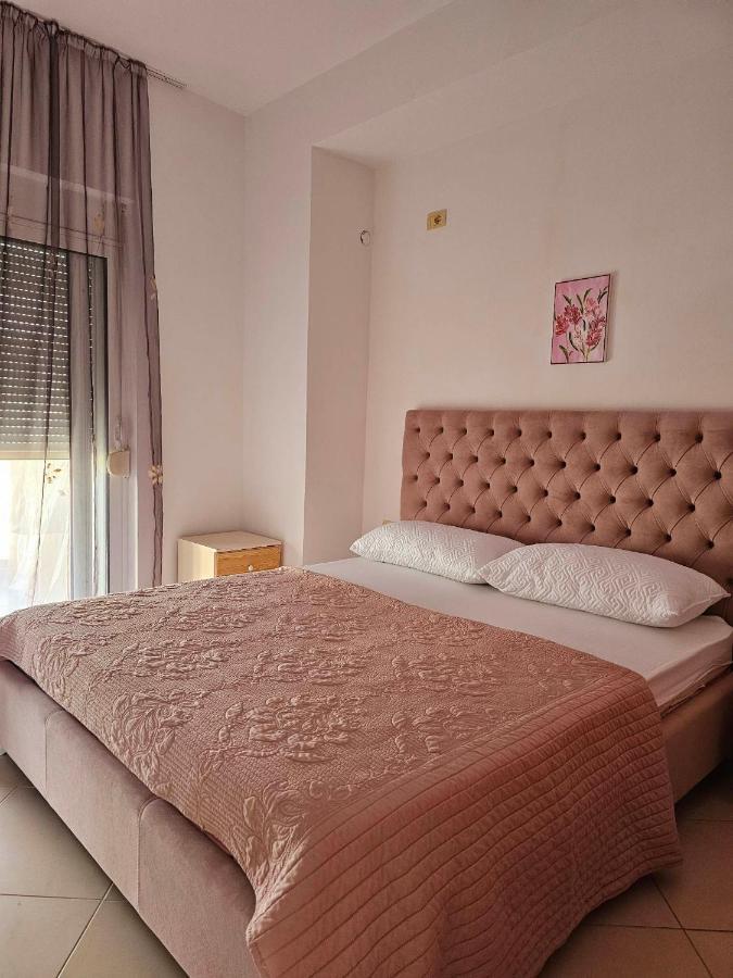 Sunshine Apartment Sarandë エクステリア 写真